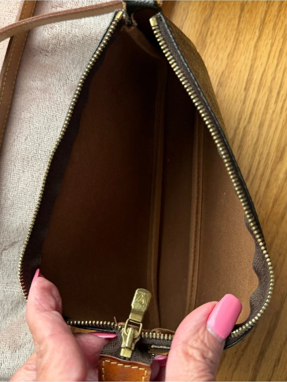 Louis Vuitton iconic louis